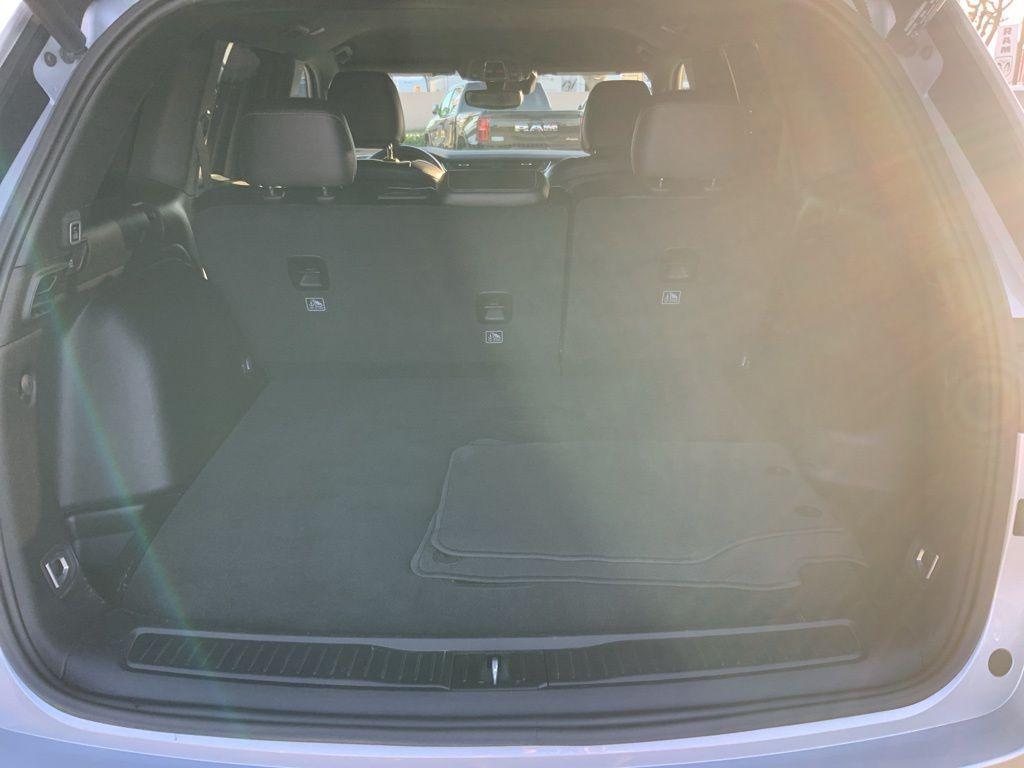 used 2022 Jeep Grand Cherokee car, priced at $33,999