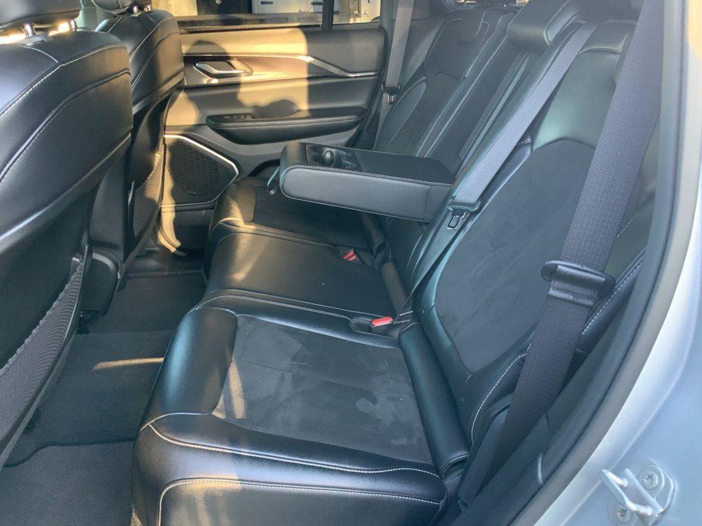 used 2022 Jeep Grand Cherokee car, priced at $33,999