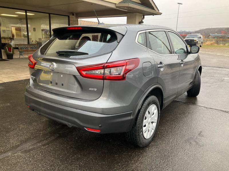 used 2020 Nissan Rogue Sport car, priced at $17,980