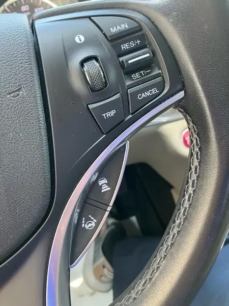 used 2020 Acura MDX car, priced at $23,880