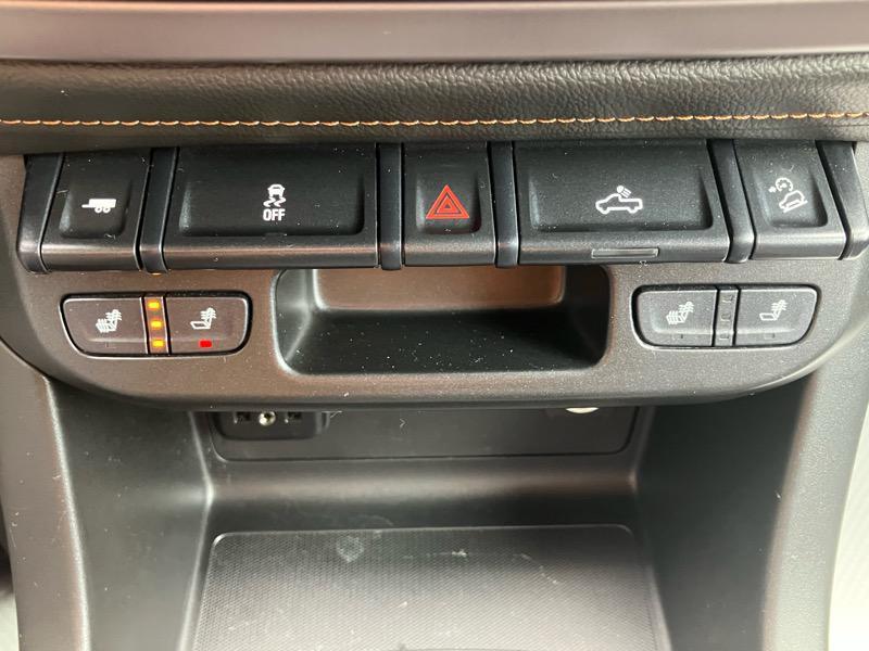 used 2022 GMC Canyon car, priced at $33,980