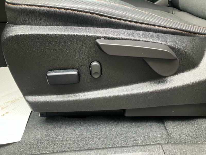 used 2022 GMC Canyon car, priced at $33,980