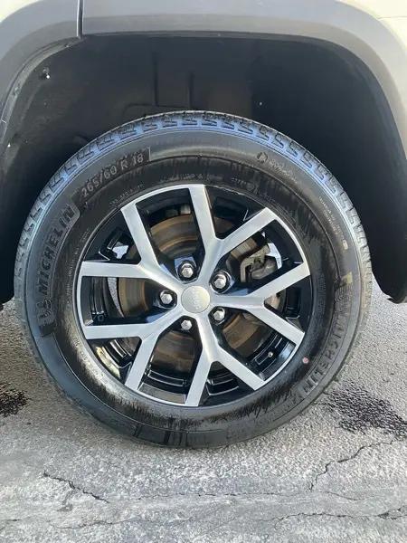 used 2024 Jeep Grand Cherokee L car, priced at $33,280