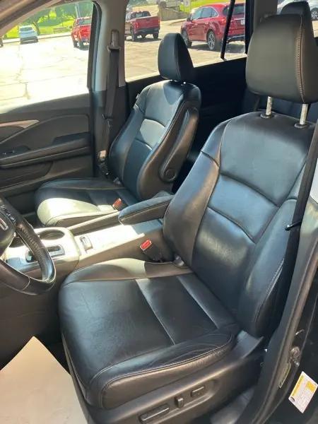 used 2018 Honda Pilot car, priced at $19,880