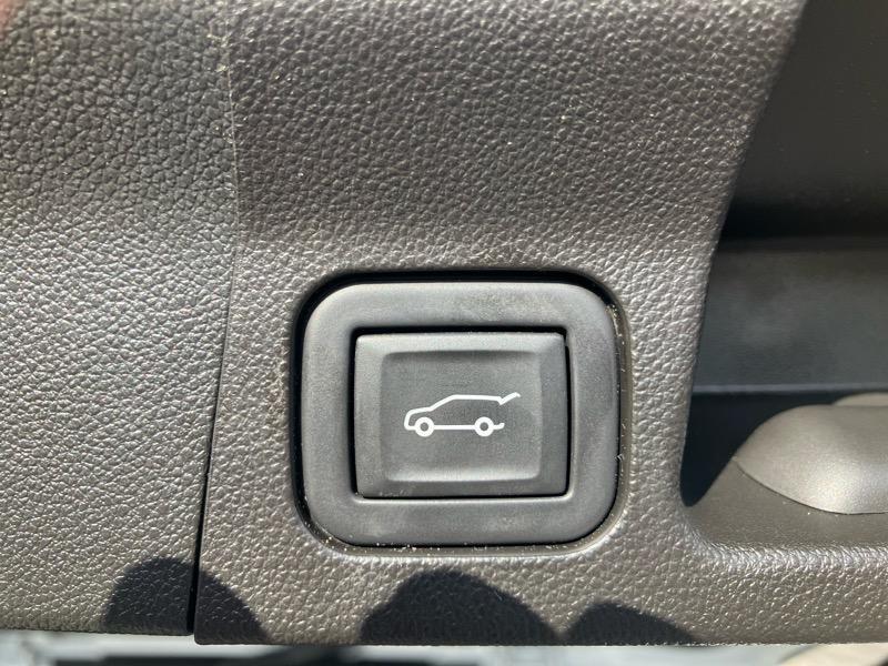 used 2023 GMC Acadia car, priced at $29,580