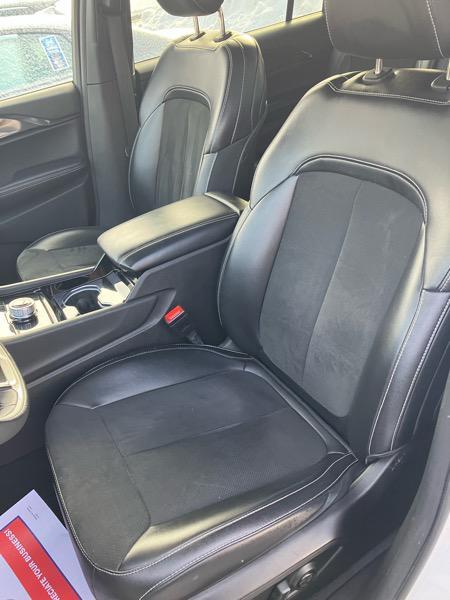 used 2023 Jeep Grand Cherokee L car, priced at $30,480