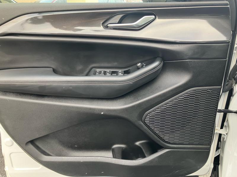 used 2023 Jeep Grand Cherokee L car, priced at $30,480