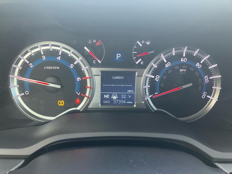 used 2015 Toyota 4Runner car, priced at $29,980