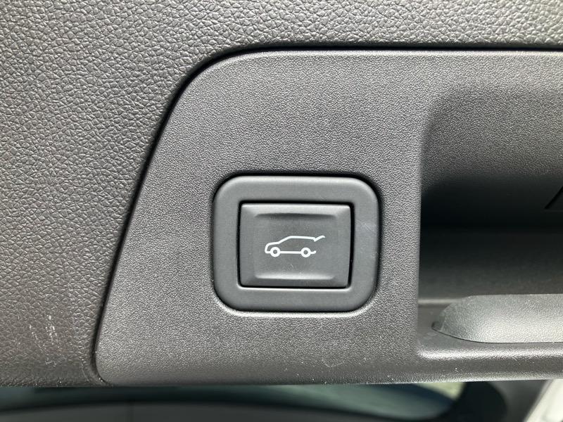 used 2023 Buick Envision car, priced at $28,980