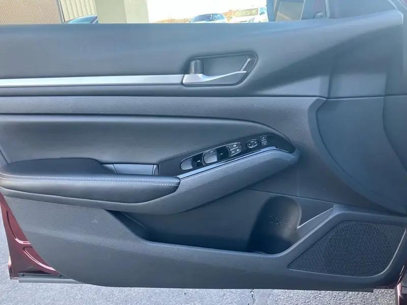 used 2023 Nissan Altima car, priced at $21,780