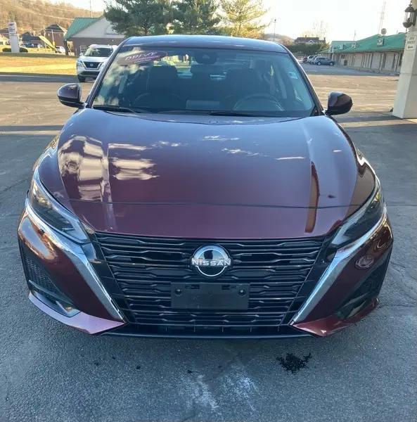 used 2023 Nissan Altima car, priced at $21,780