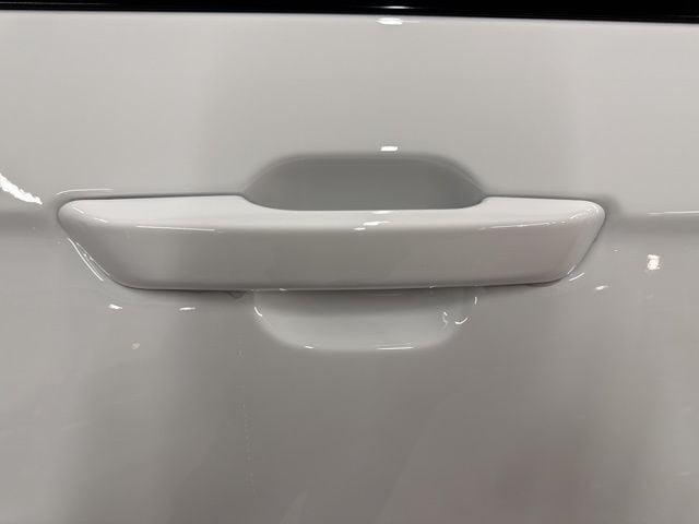 new 2025 Jeep Grand Cherokee L car, priced at $43,780