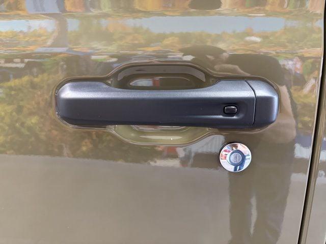 new 2025 Jeep Gladiator car, priced at $49,145