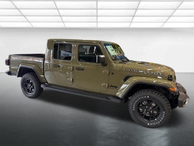 new 2025 Jeep Gladiator car, priced at $49,145