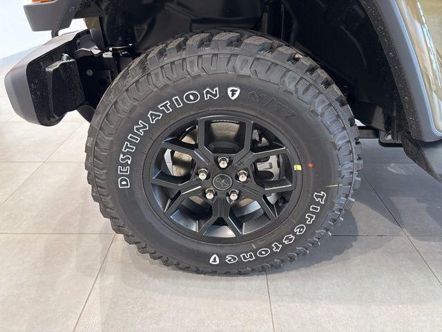 new 2025 Jeep Gladiator car, priced at $49,145