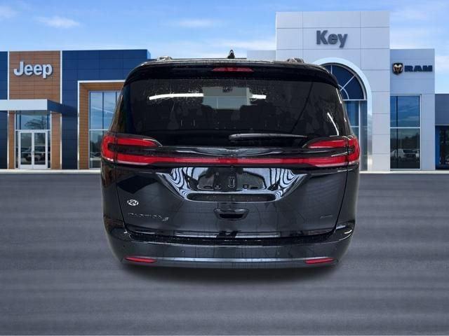 new 2026 Chrysler Pacifica car, priced at $46,475