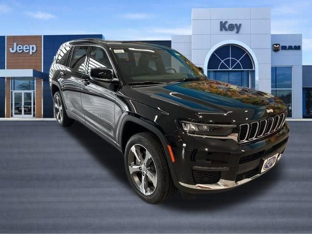 new 2025 Jeep Grand Cherokee L car, priced at $49,160