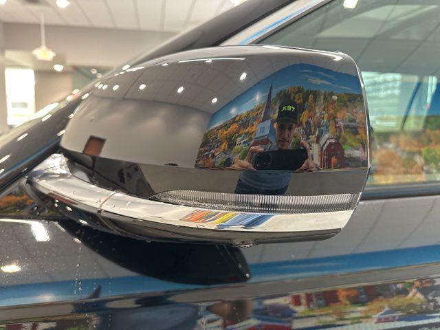 new 2025 Jeep Grand Cherokee L car, priced at $49,160