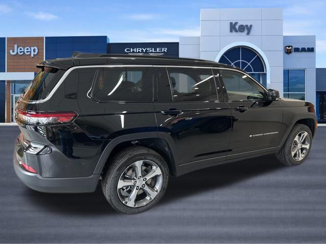 new 2025 Jeep Grand Cherokee L car, priced at $49,160