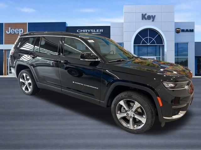 new 2025 Jeep Grand Cherokee L car, priced at $49,160