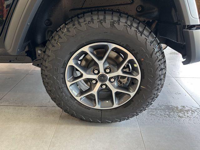 new 2025 Jeep Wrangler car, priced at $42,920