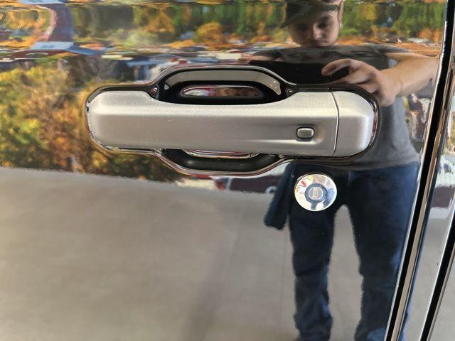 new 2025 Jeep Wrangler car, priced at $42,920