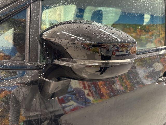 new 2026 Chrysler Pacifica car, priced at $44,780