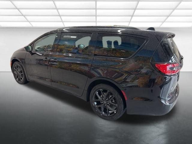 new 2026 Chrysler Pacifica car, priced at $44,780