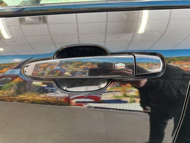 used 2022 Chevrolet Equinox car, priced at $21,999