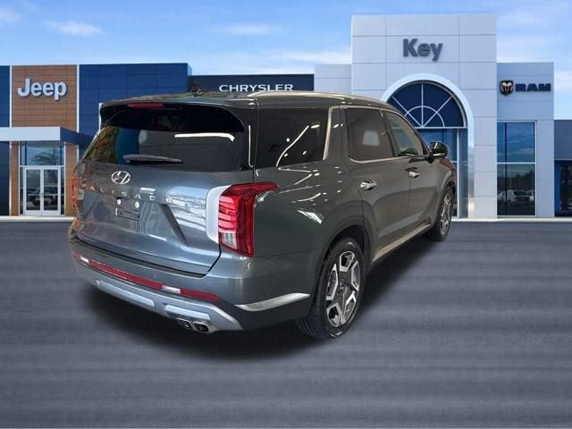 used 2024 Hyundai Palisade car, priced at $32,499