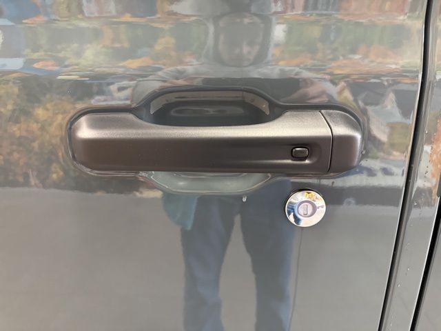 new 2026 Jeep Gladiator car, priced at $59,780