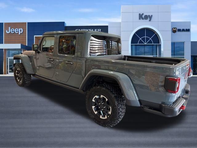 new 2026 Jeep Gladiator car, priced at $59,780