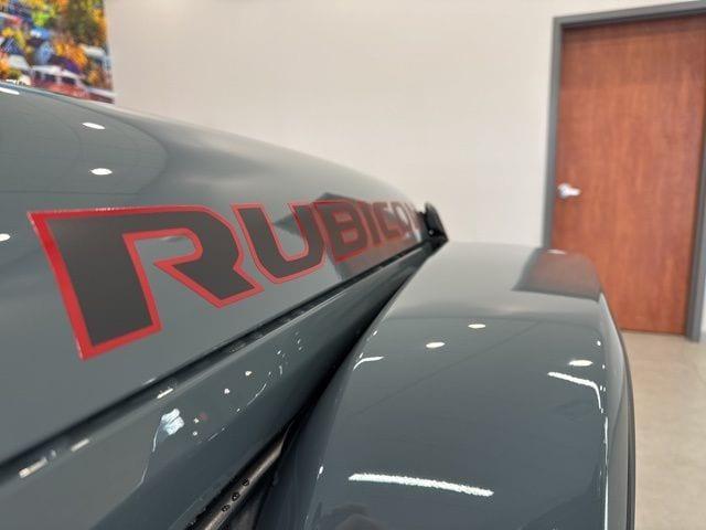 new 2026 Jeep Gladiator car, priced at $59,780