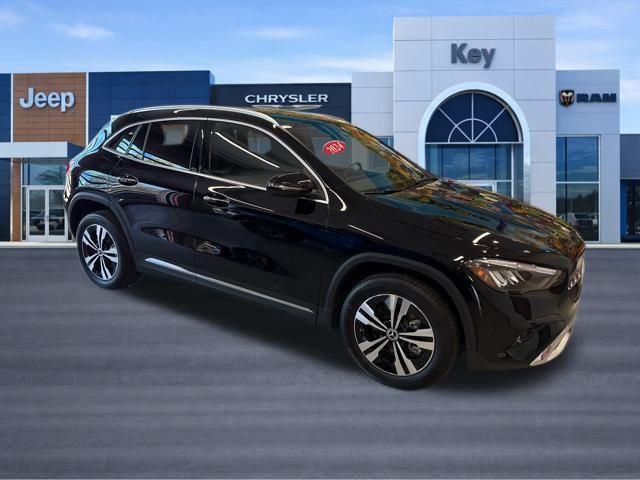 used 2024 Mercedes-Benz GLA 250 car, priced at $30,995