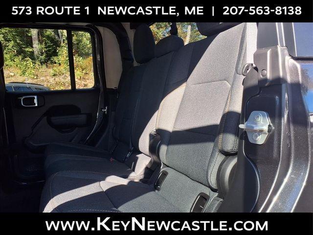 new 2025 Jeep Gladiator car, priced at $48,385