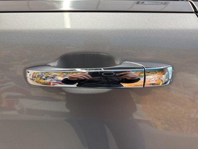 used 2021 Jeep Grand Cherokee car, priced at $25,699