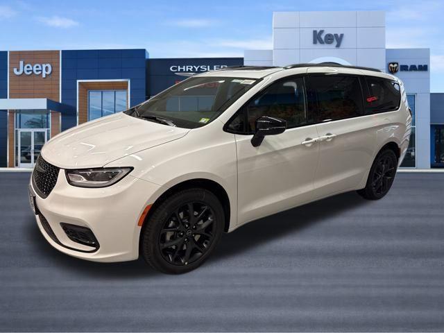 new 2026 Chrysler Pacifica car, priced at $50,030