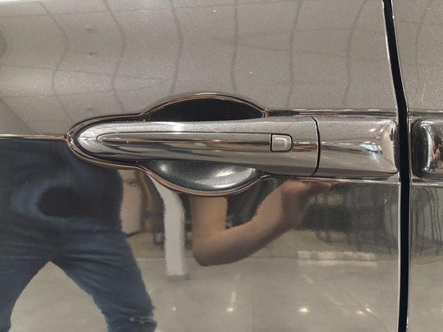 used 2023 Chrysler Pacifica car, priced at $22,999