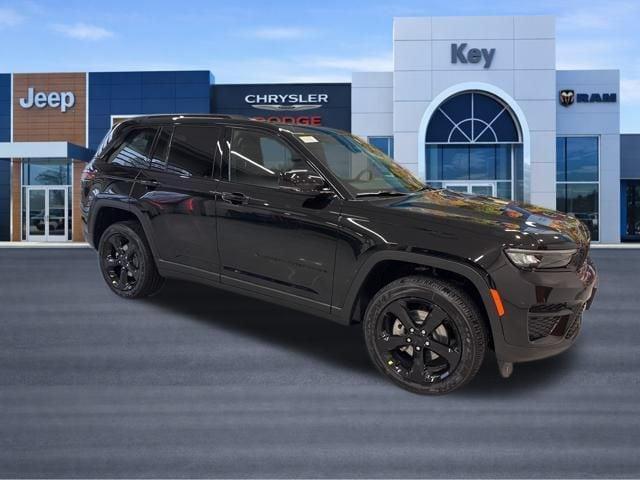 new 2025 Jeep Grand Cherokee car, priced at $43,625