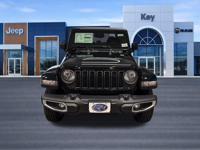 new 2026 Jeep Gladiator car, priced at $46,630