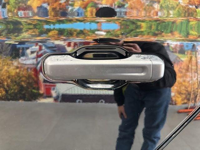 used 2023 Jeep Gladiator car, priced at $37,099