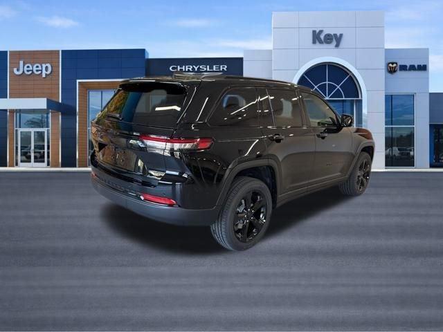 new 2025 Jeep Grand Cherokee car, priced at $43,625