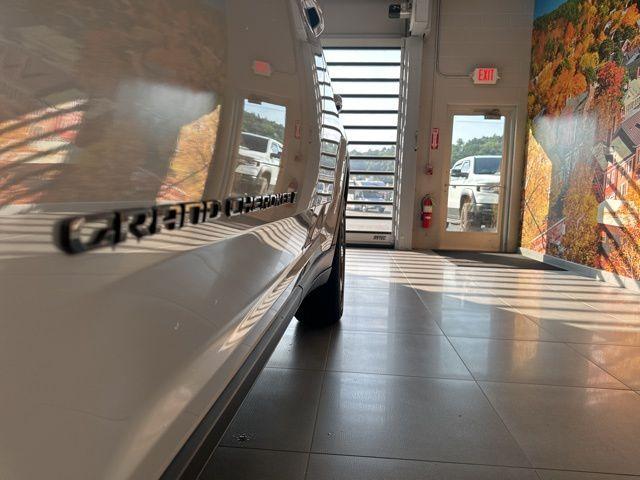 new 2025 Jeep Grand Cherokee L car, priced at $41,280