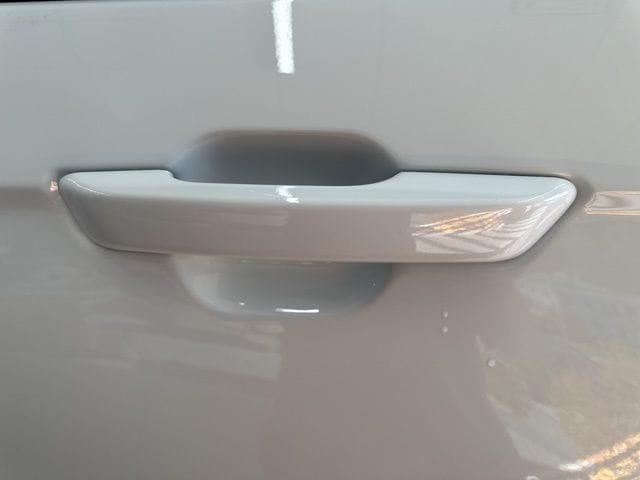 new 2025 Jeep Grand Cherokee L car, priced at $41,280