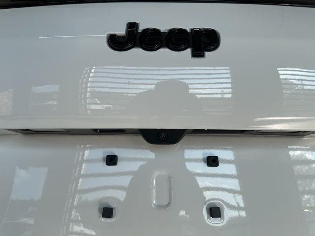 new 2025 Jeep Grand Cherokee L car, priced at $41,280