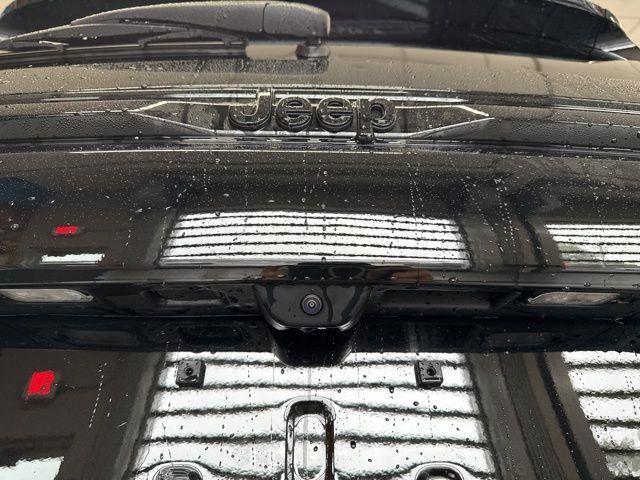 new 2025 Jeep Grand Cherokee car, priced at $43,620