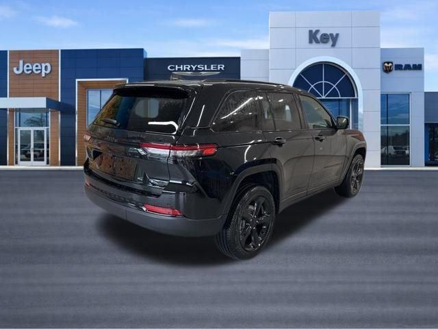 new 2025 Jeep Grand Cherokee car, priced at $44,620