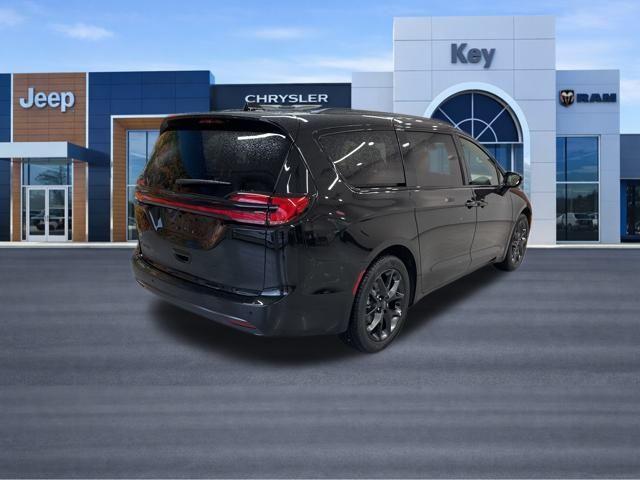 new 2026 Chrysler Pacifica car, priced at $43,780