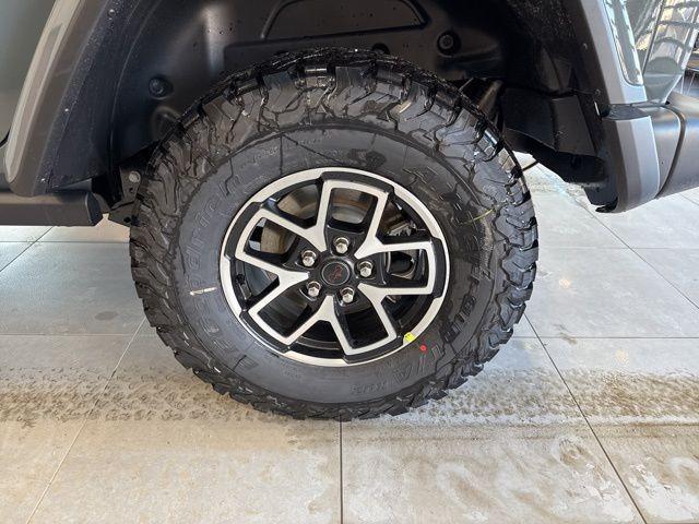 new 2026 Jeep Wrangler car, priced at $58,625