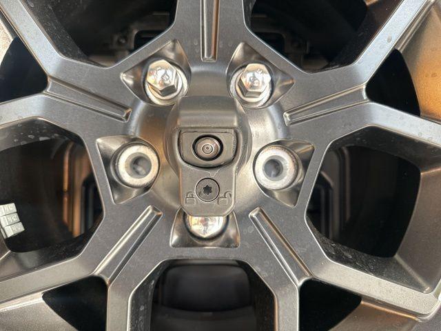 new 2025 Jeep Wrangler car, priced at $45,865